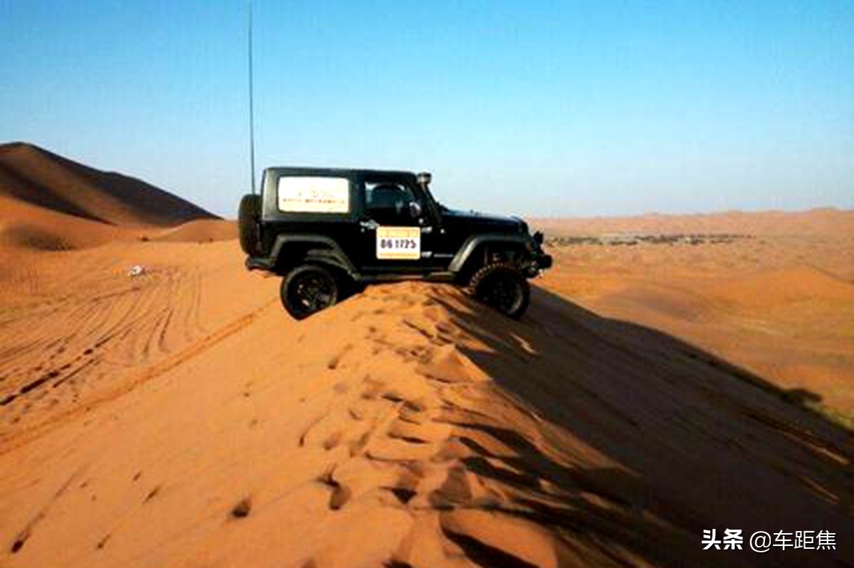 jeep角斗士2024款评测,jeep角斗士gladiator三排