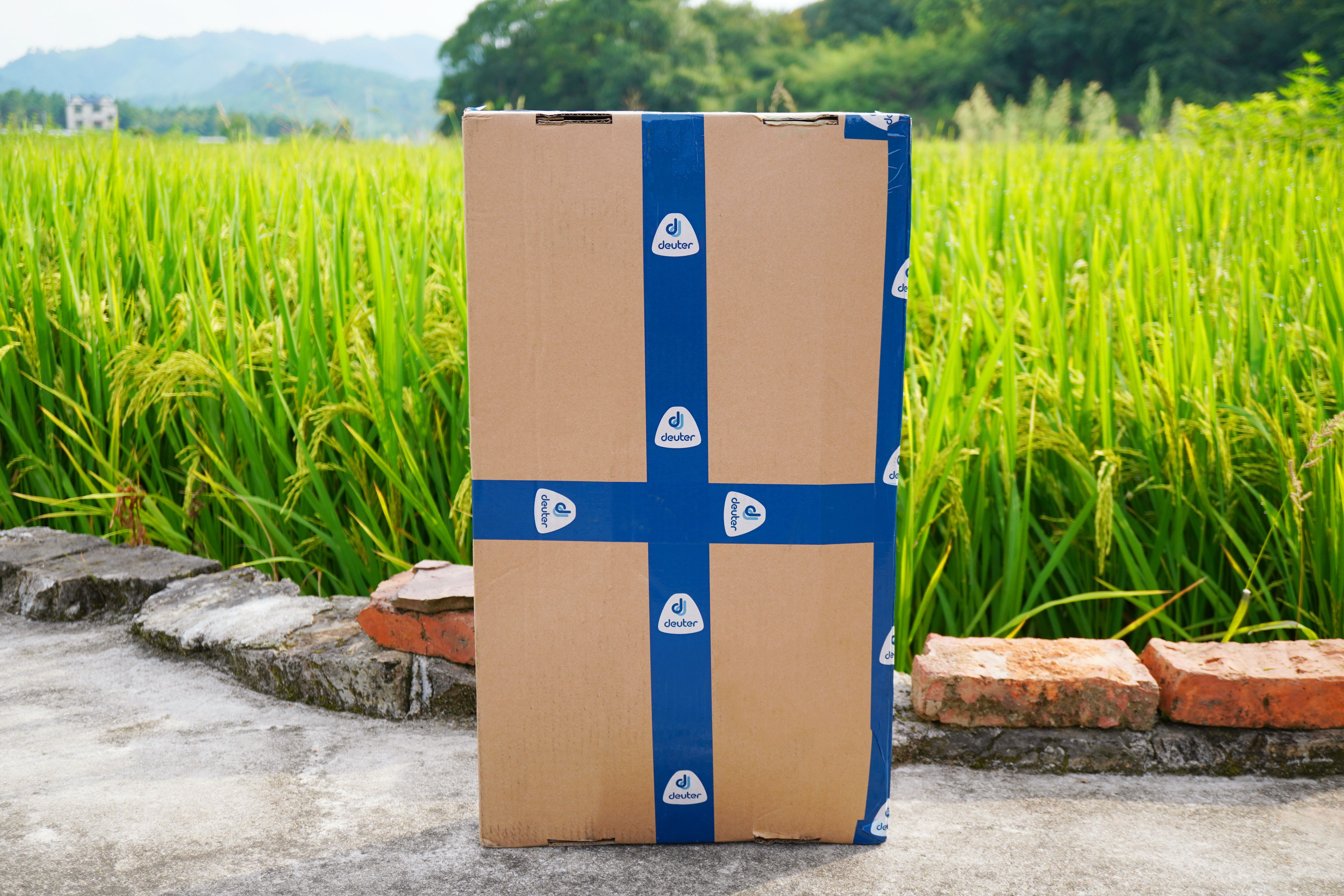 有容乃大，轻便上身——多特福特拉HIKING徒步旅行28L双肩背包