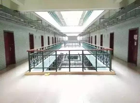 广州高中学校宿舍排名,广州高中宿舍大pk哪家宿舍最好