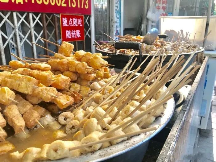 55天紧急状态，你看天津几分像从前，早点硬菜点心安排起来