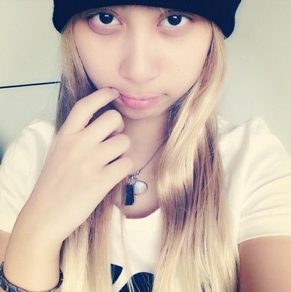 落选港姐身材被指虎背熊腰,港姐竞选混血21岁