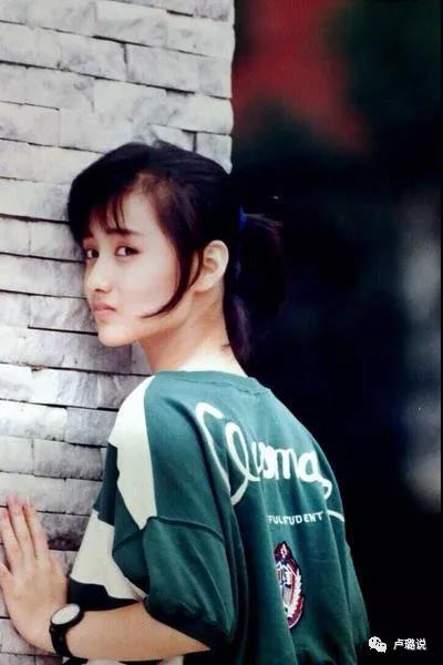 萧蔷林青霞,林青霞刘雪华年轻时谁美