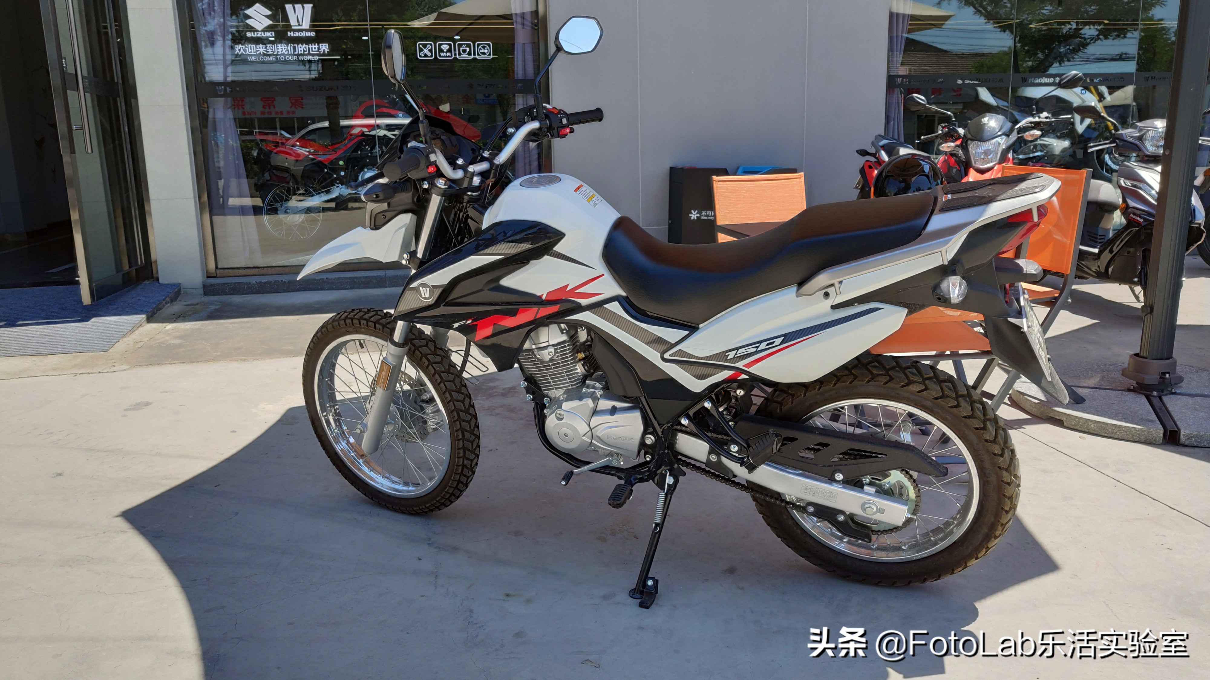 豪爵nk150和阿普利亚150adv哪个好,nk150豪爵对比阿普利亚terra150