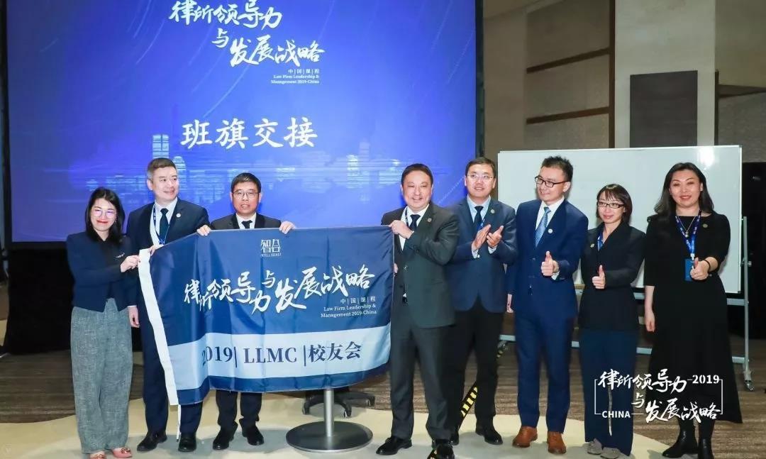 律师怎么一步步成长,律师从此走上了人生巅峰