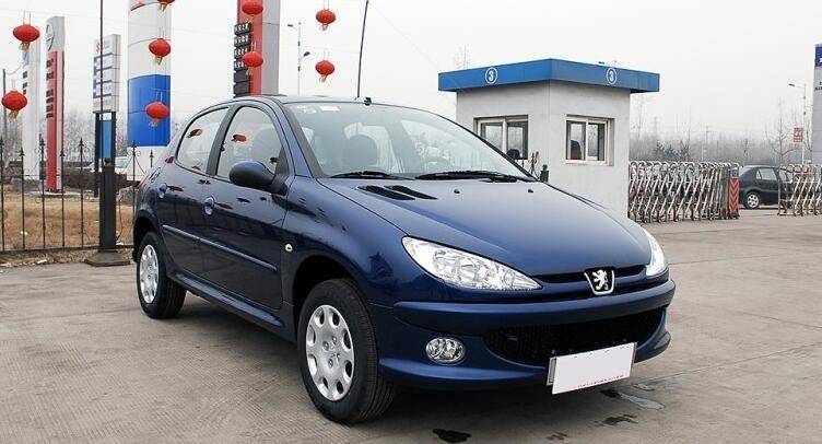 哥们的标致206卖我8000元，这价位入手划算吗？