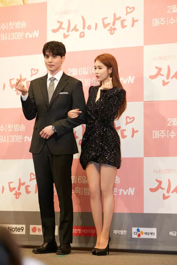 杨幂欧阳娜娜,杨幂和欧阳娜娜私下关系