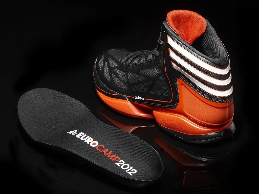 阿迪达斯adizerosl2.0配色,阿迪达斯adizero2.0