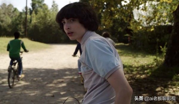 美剧怪奇物语第二季讲的啥,怪奇物语第四季11回霍金斯救朋友