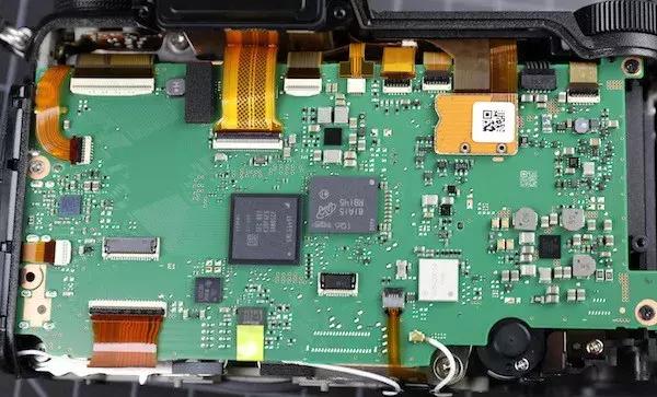 尼康z7ii全画幅微单评测视频,微单尼康z7配什么镜头好