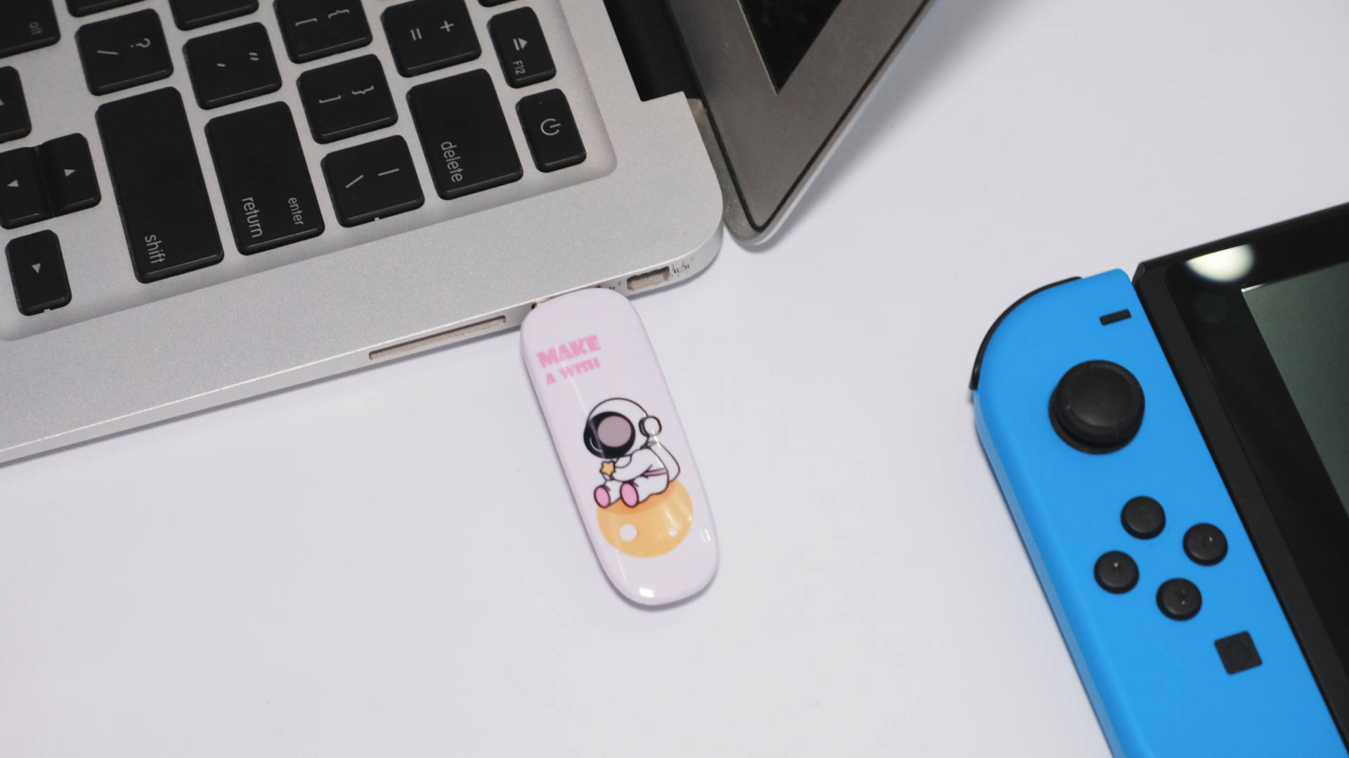 台电大白宇航员系列u盘怎么样,台电u盘实用评测