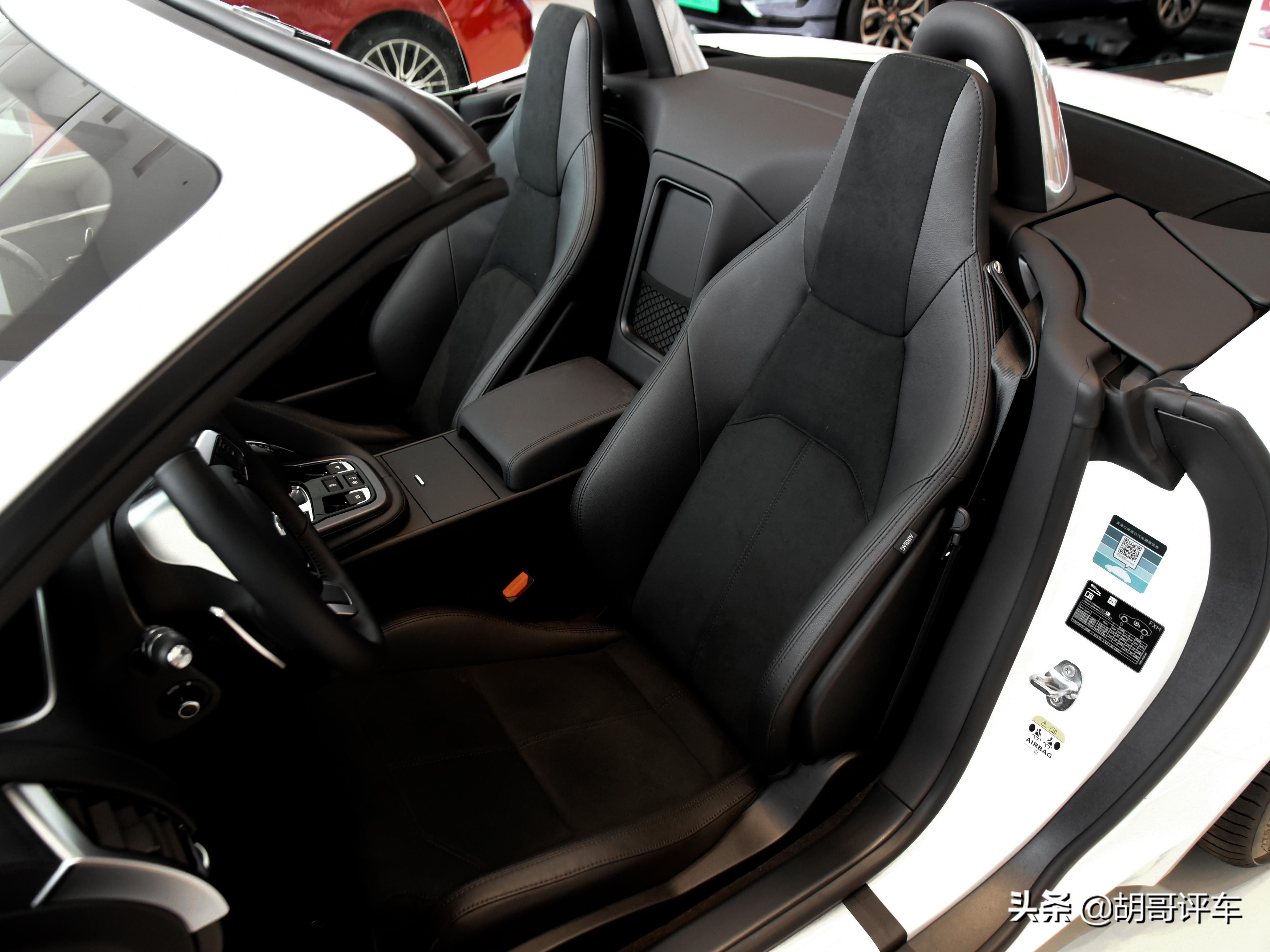 新款敞篷捷豹f-type,油耗低且拉风的车