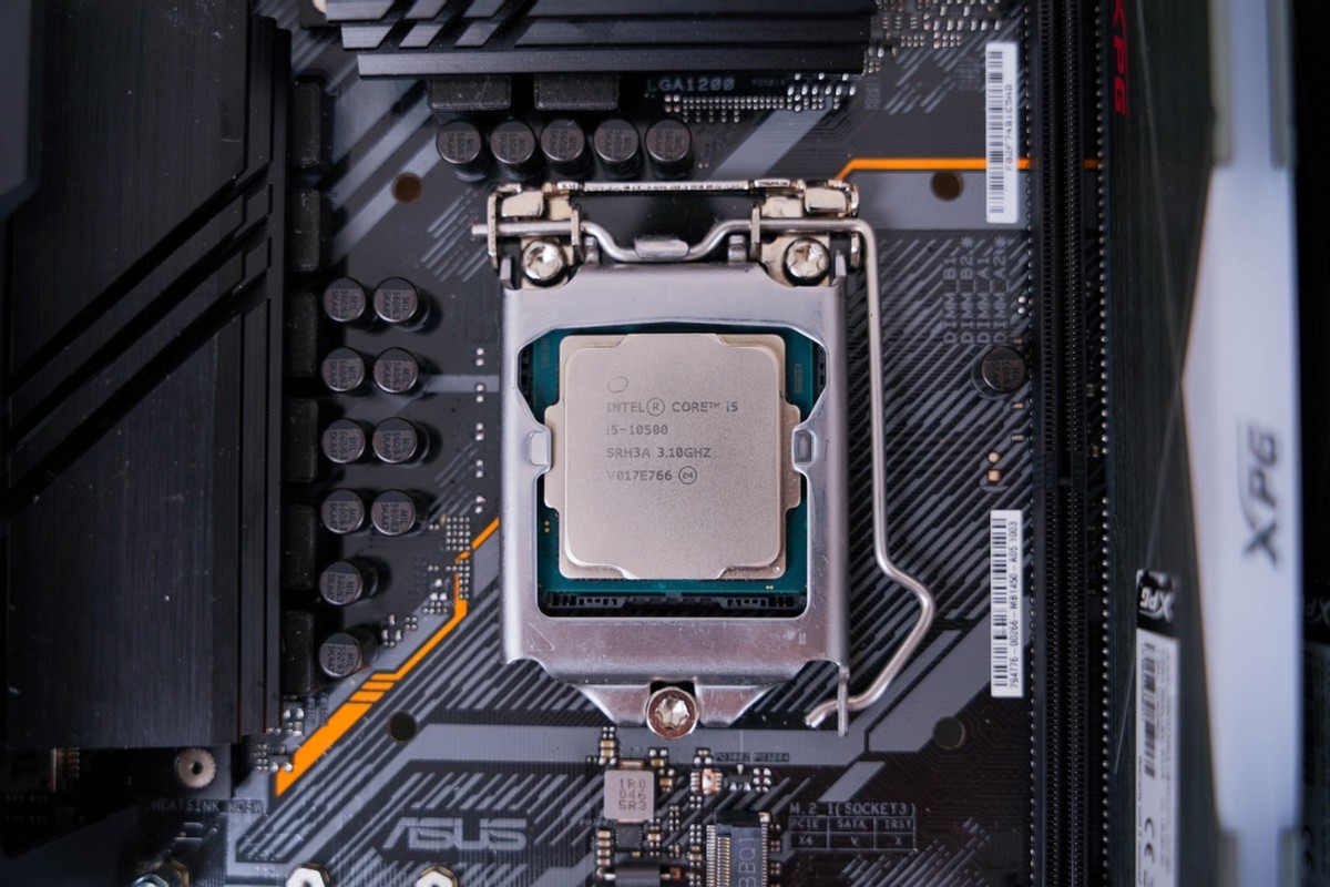 两千元以内的高性价比电脑主机,2020年中端电脑主机推荐