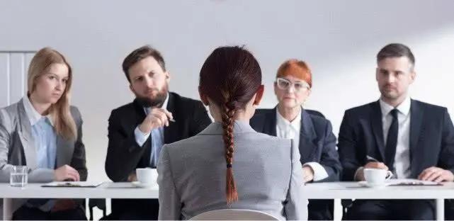 被裁员的程序员,40岁程序员被裁员后的职业发展