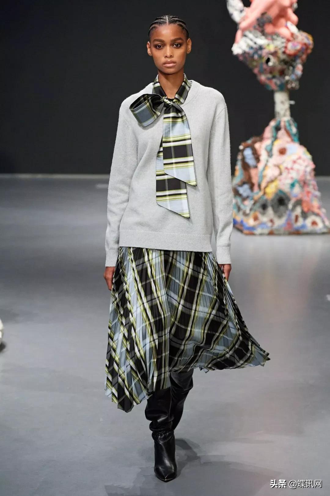 toryburch是真珍珠吗,toryburch算不算奢侈品牌