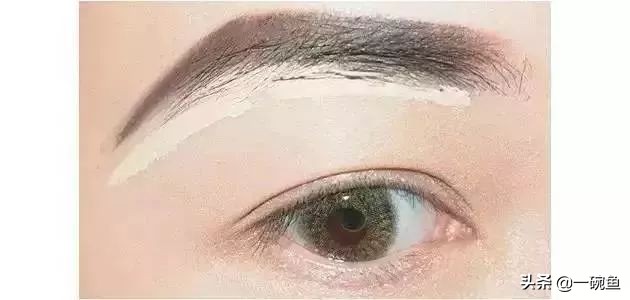 圆脸方脸适合眉型,圆脸方脸女生下颌骨宽适合的眉型