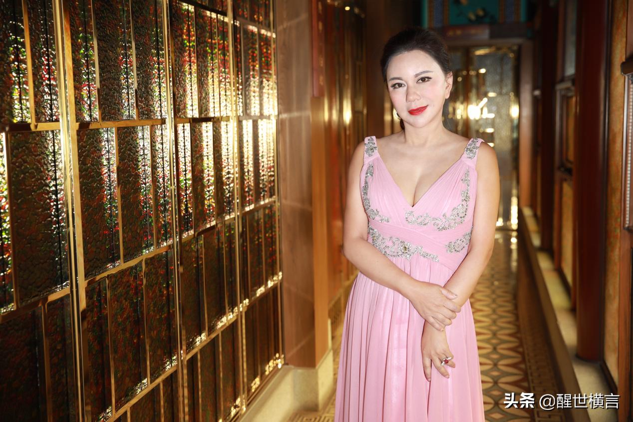 “有正确的审美思维方式”，东方瑞丽创始人夏嘉谈医美