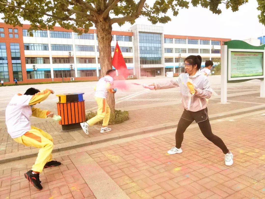 白沟盛华碧桂园中英文学校艺术节,盛华碧桂园中英文学校军训