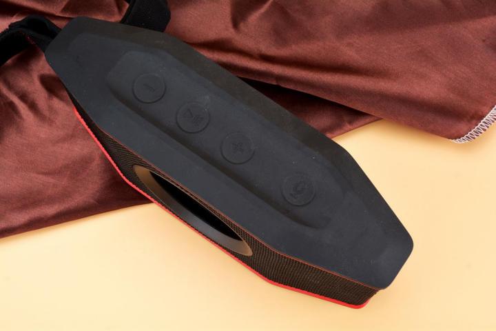 teufel德斐尔小魔盒蓝牙音响,德斐尔小魔盒对比bosemini