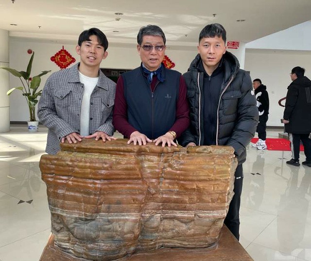 1972年徐根宝与阿尔巴尼亚赛后，受到周总理接见：你们踢得很好