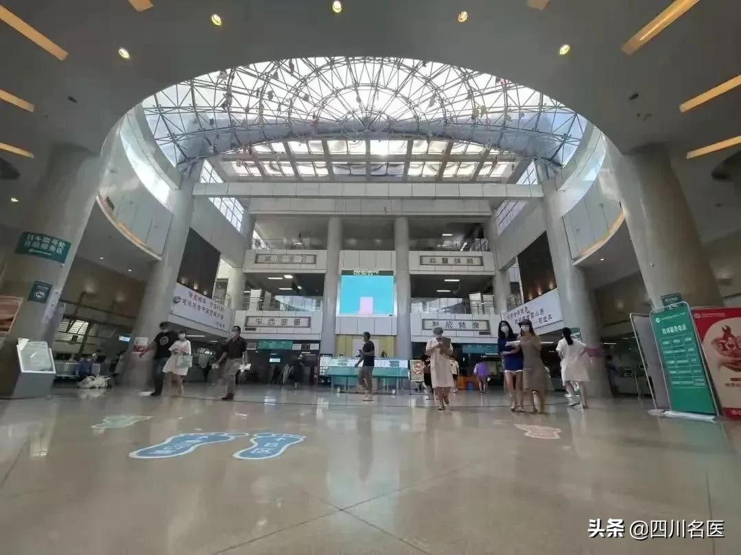 四川53岁男子右肾长了近100颗结石，最大竟有鸡蛋那么大…