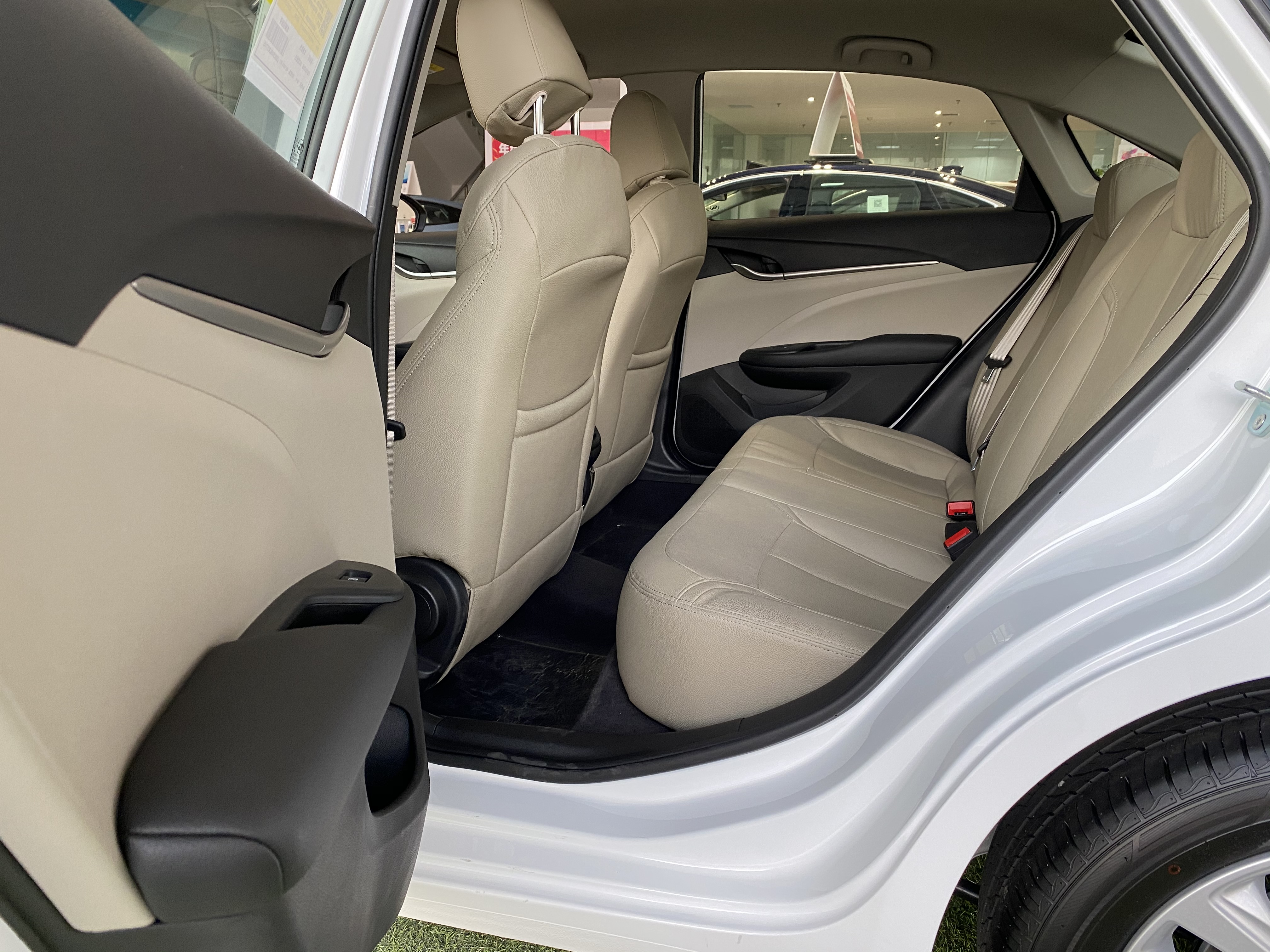 别克英朗1.5升油耗多少,别克英朗1.5自动精英版真实油耗