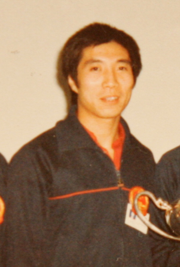 世乒男单决赛马龙夺冠原视频,全运会男乒乓球4强为啥没有马龙