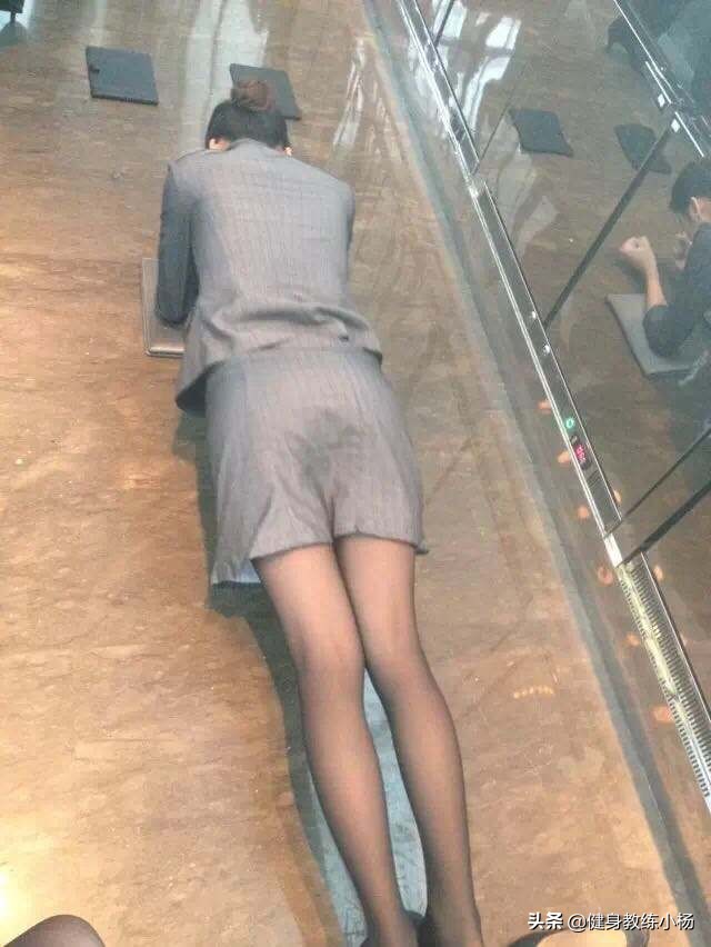 平板支撑达到一分钟要多久,平板支撑能做三分钟说明什么