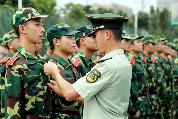 765分学霸军训中暑死是哪里的,中考765分学霸在军训时中暑死