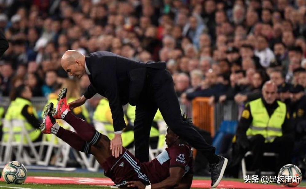 皇马3-7惨负马竞红牌,皇马遭耻辱逆转