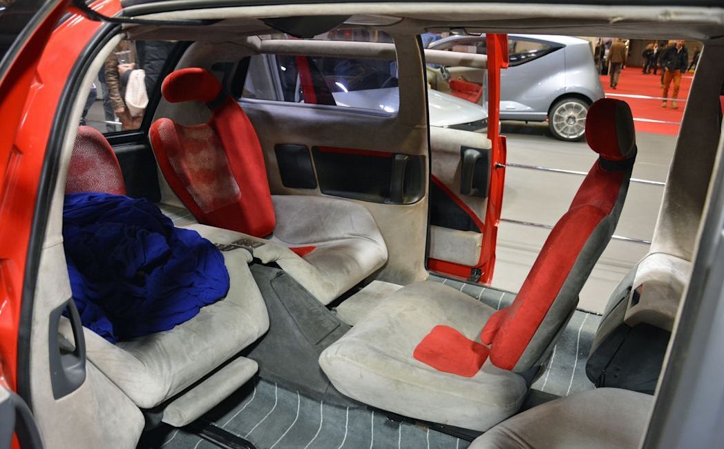 原厂搭载宝马v12的mpv,这款经典的运动mpv你还记得吗