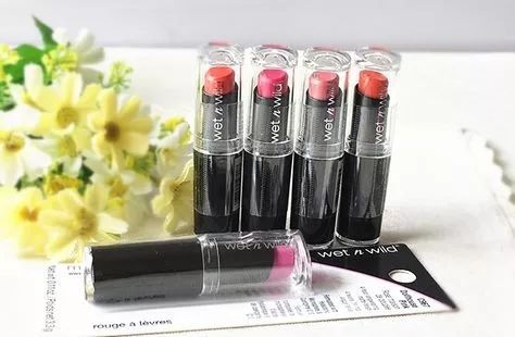 200块钱全套彩妆能用吗,怎么1000块钱搞定一套彩妆