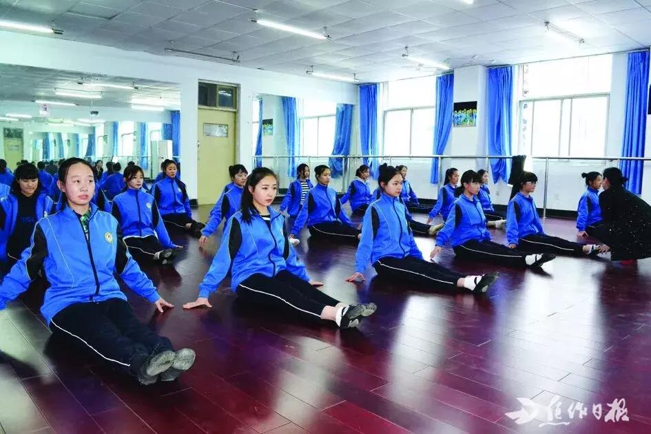 蹊径通大道，长技赢人生！探秘焦作市第十二中学多元化办学模式和人才培养模式