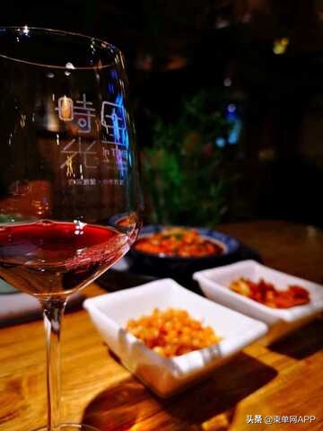 柬埔寨金边时光里音乐餐吧,去柬埔寨开餐厅