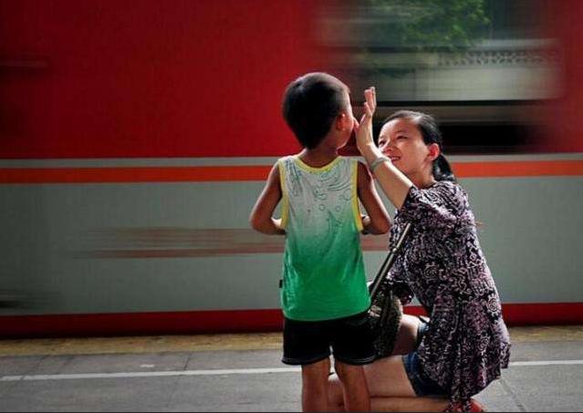 中考前被后爸亲过1次，留下了近10年的心理阴影