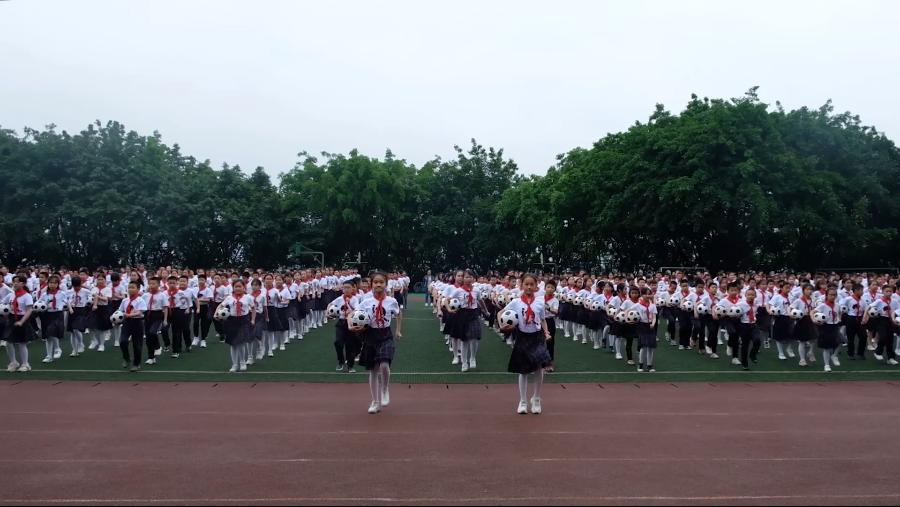 魅力足球逐梦未来儿童绘画,校园足球风采展