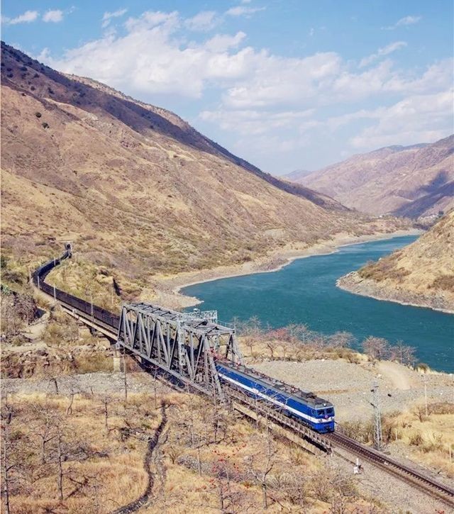 回顾历史铁道兵历任司令员,历任铁道兵司令是谁