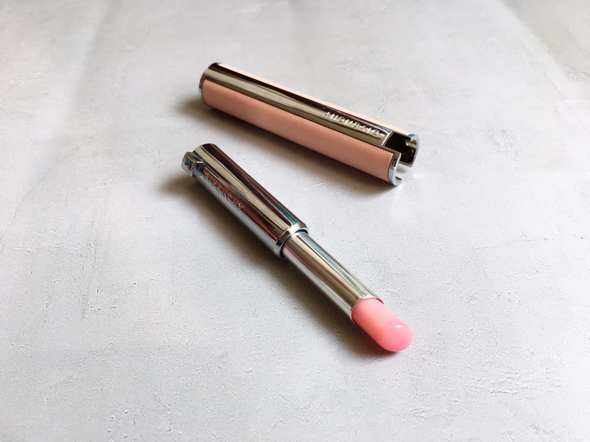 腮红唇膏眼影三合一推荐,欧美风的眼影腮红口红推荐