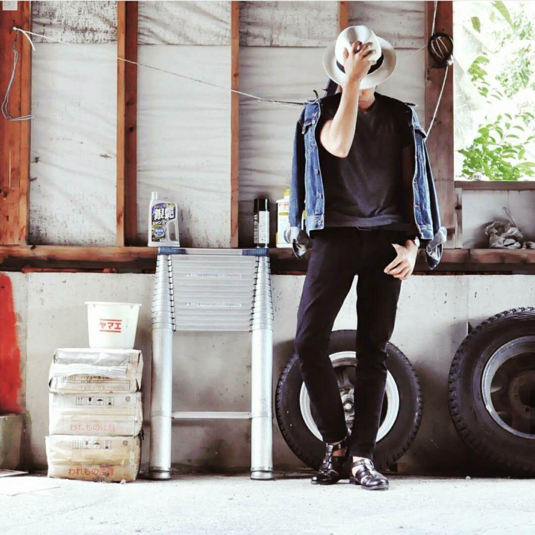 好穿又好搭凉鞋,青年休闲凉鞋搭配