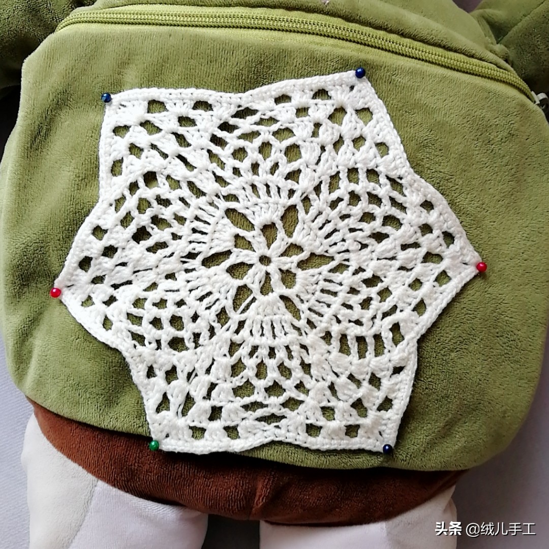 钩蕾丝向日葵杯垫教程,六边形串珠杯垫制作方法