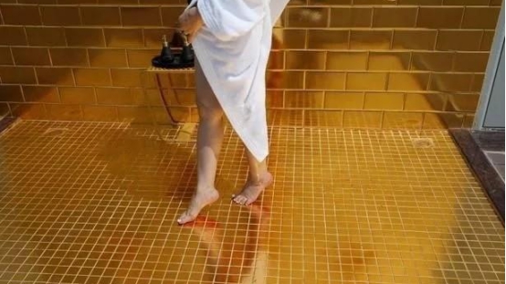 榛勯噾閰掑簵,榛勯噾閰掑簵娲楁荡