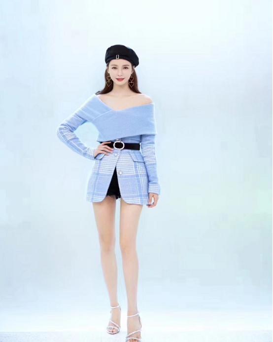 沈梦辰吊带裙高清图片,沈梦辰吊带裙搭配图片