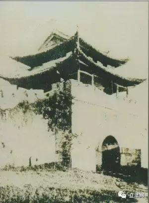 阆中古城兴废史略（中篇）