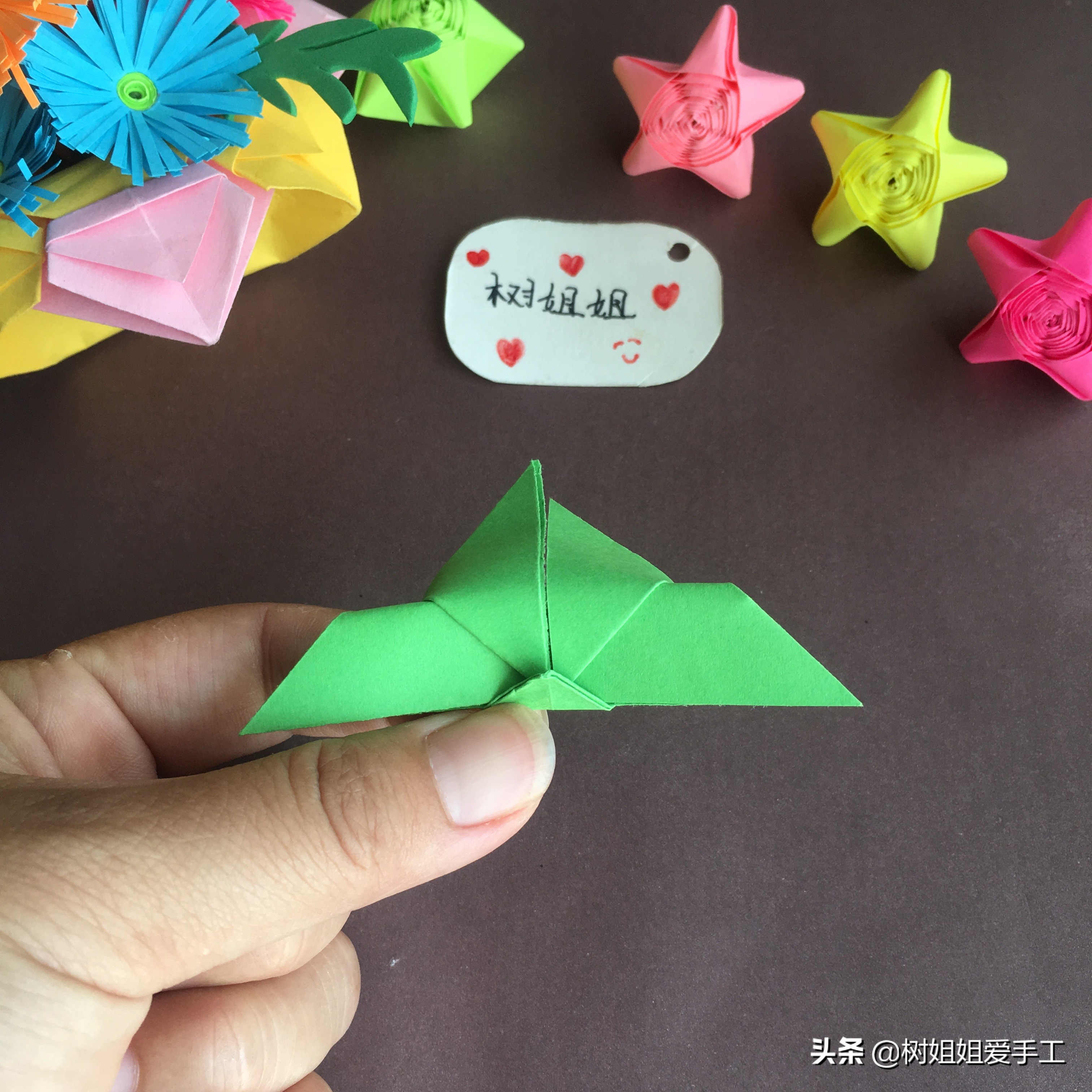 蝴蝶折纸怎么折,大班折纸蝴蝶最简单折法