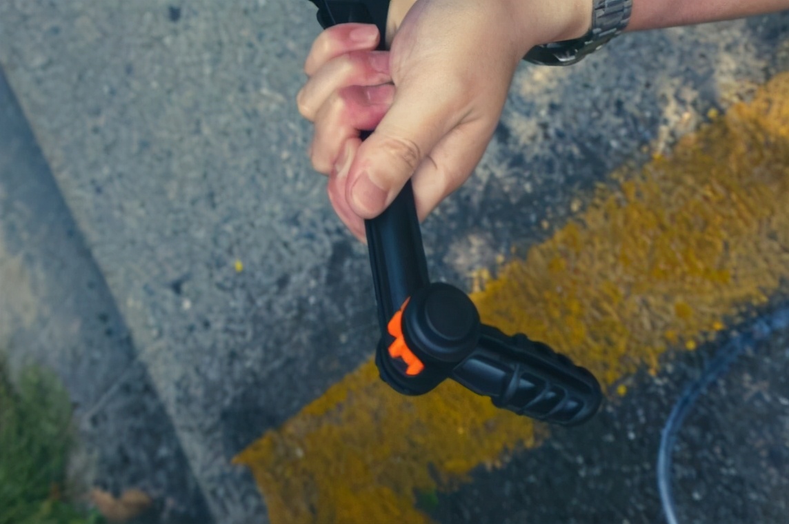 绿田洗车机能用几年,一桶水洗车机能用多久