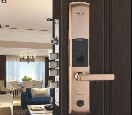 在产品定位上，美利保的成长之路太坎坷