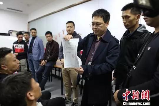 捣毁传销团伙,捣毁一个特大网络诈骗团伙