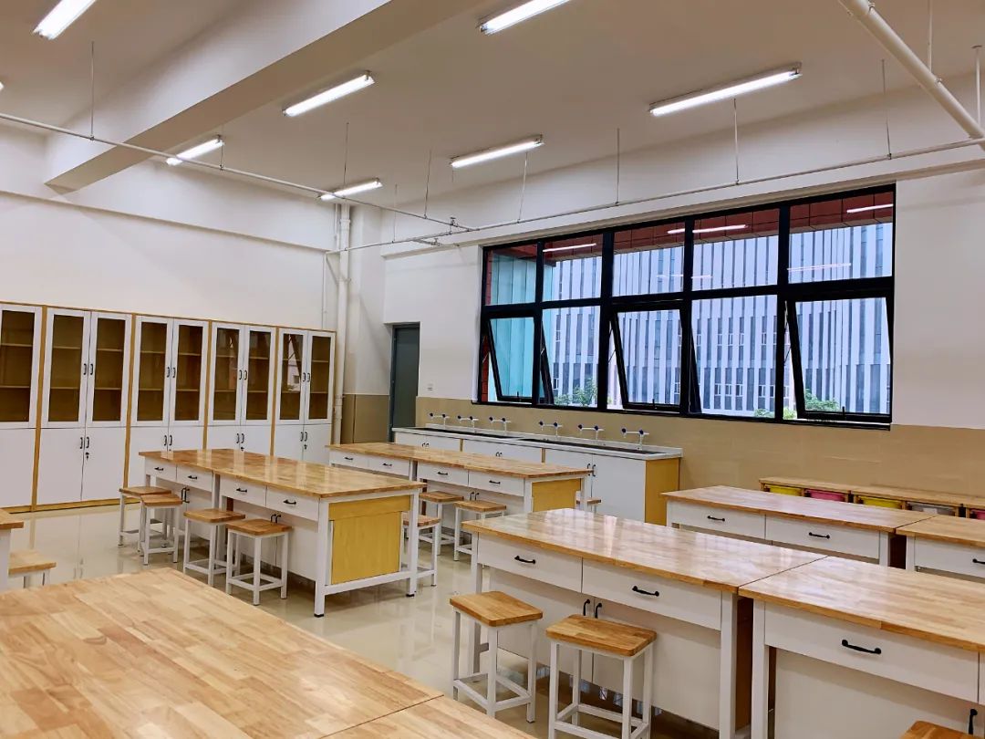 南师附中邺城路初级中学最新消息,南师附中邺城路分校怎么样