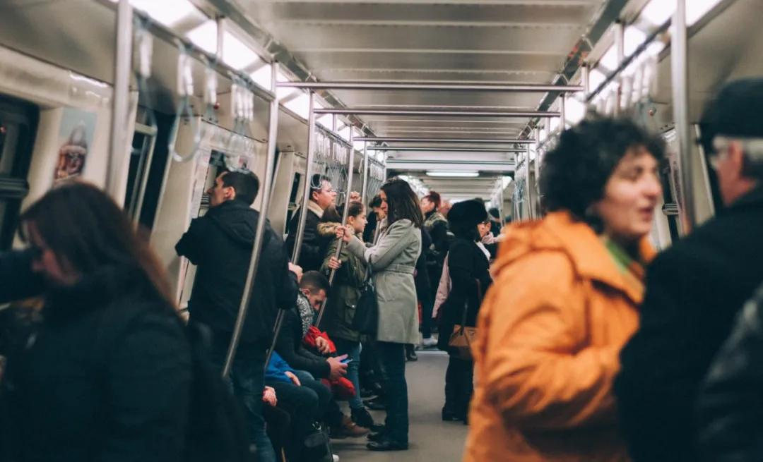 货物一共8万元收到2万怎么记账,如何记账一年能省2万