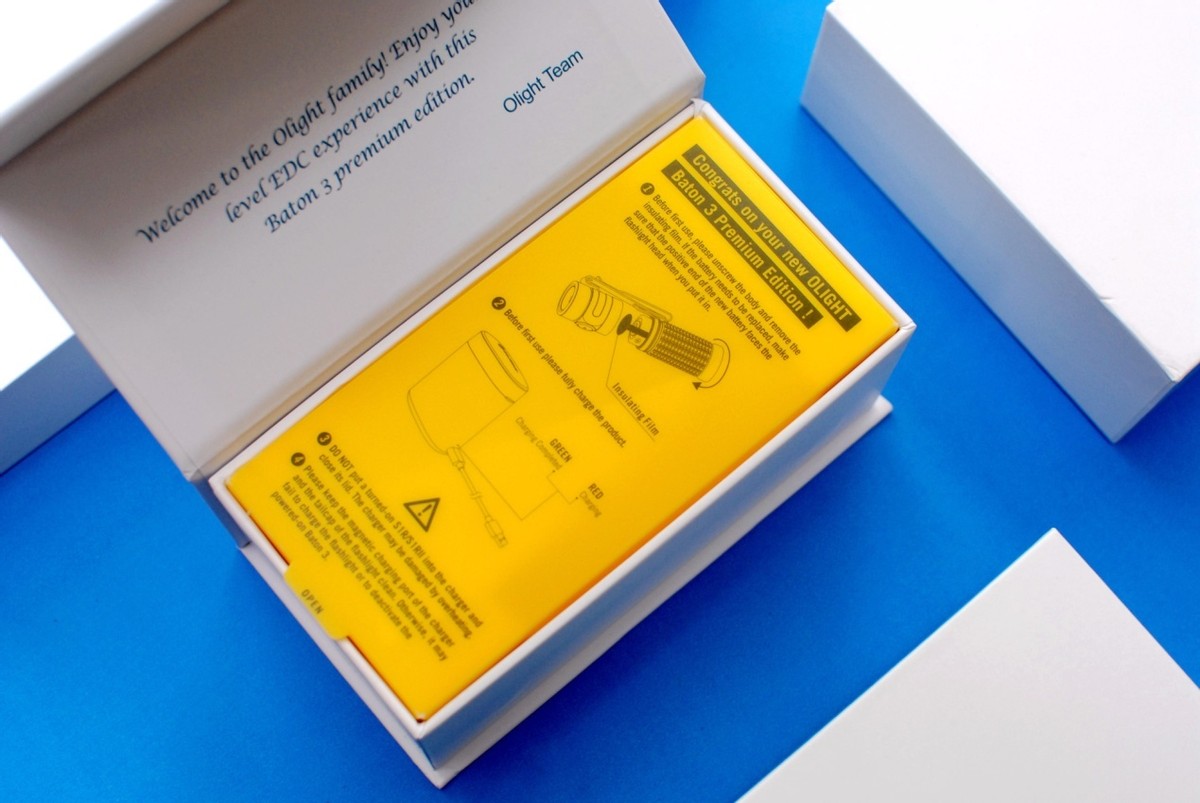 baton手电筒测评,傲雷baton3强光手电体验