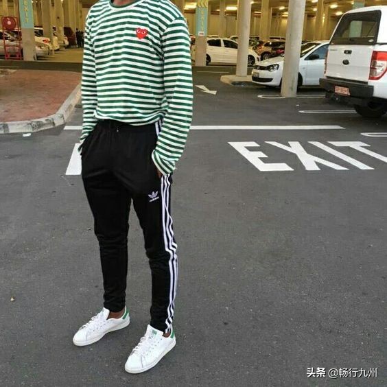 稳重大气高级感型男穿搭推荐,十个男生应该学会的时尚穿搭技巧